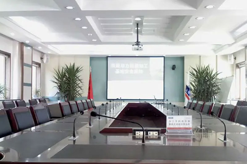 周邊設備在專業音響系統中的作用